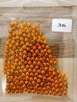 Бусины пластик желтые №36