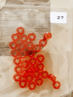 Бусины пластик красные №27