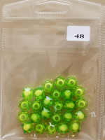 Бусины пластик салатовые №48