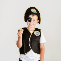 Карнавальный костюм Гроза морей шляпа жилетка наглазник кодекс жетоны 3шт