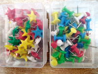 Кнопки гвоздики цветные 50шт ассорти пластик упак 88050