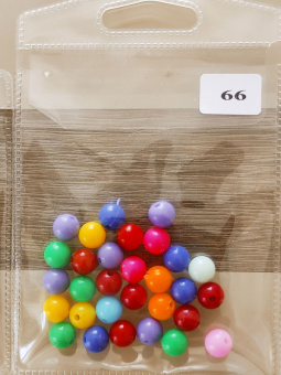 Бусины пластик цветные №66